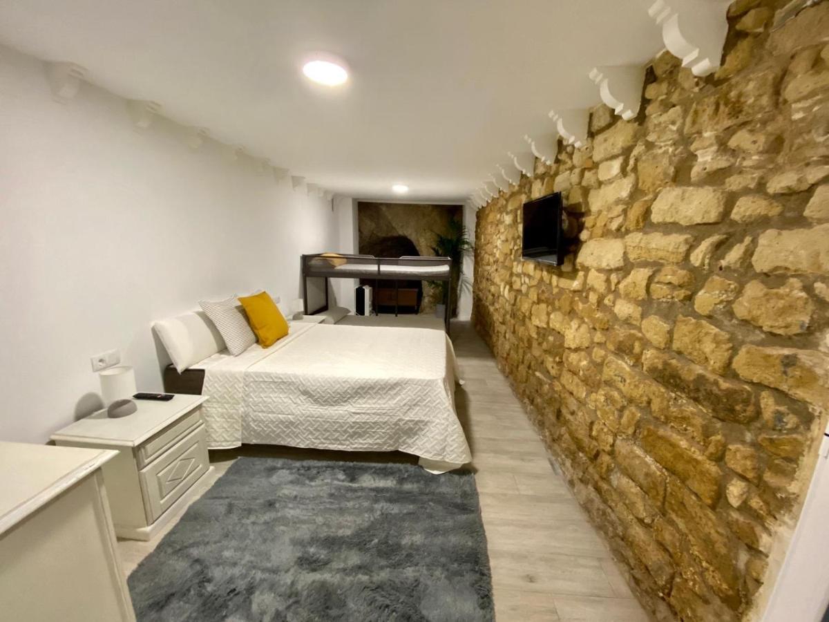 Cave Guest house Alicante